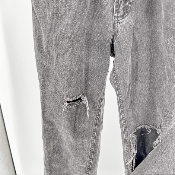 BDG distressed mom jeans - Picture 2 of 7